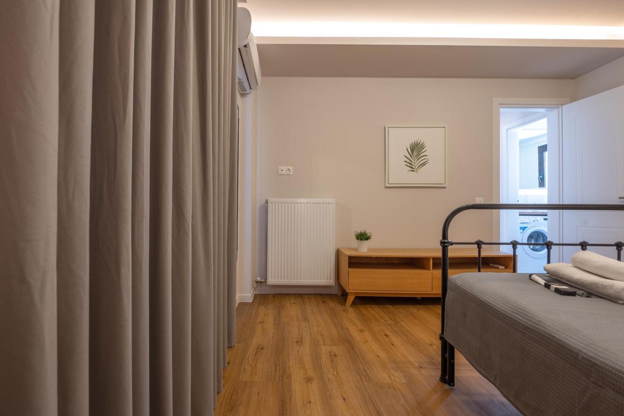 Live Life Plaka Apartment Athènes Extérieur photo